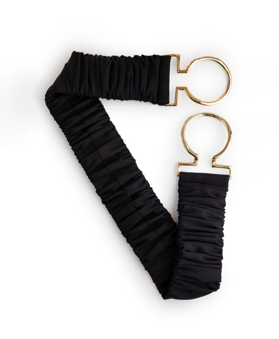 Elastic belt with gathering and round buckle