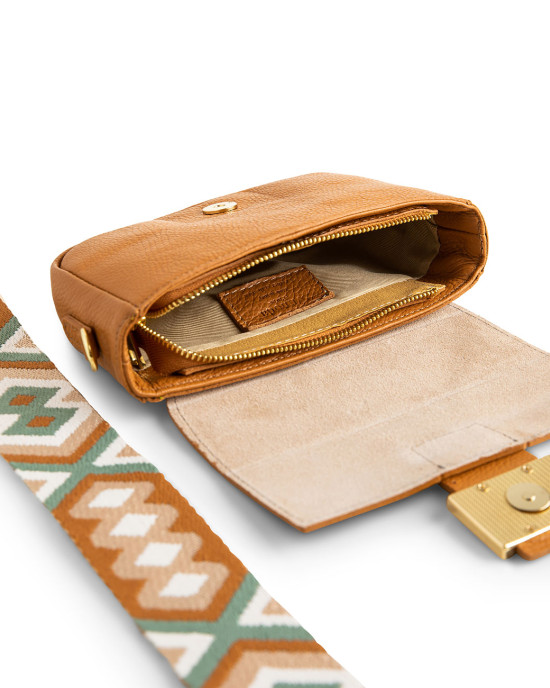 Leather bag geometrical print strap