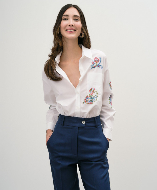 Shirt with paisley embroideries