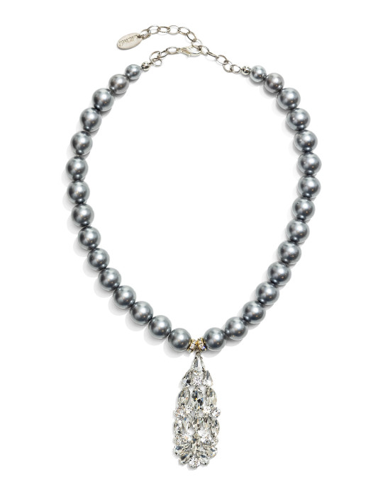 Pearls and rhinestone teardrop necklace