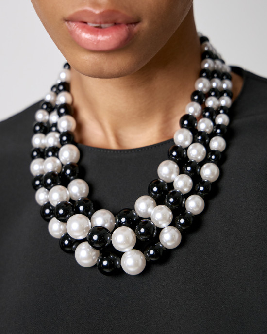 Black and white pearl necklace