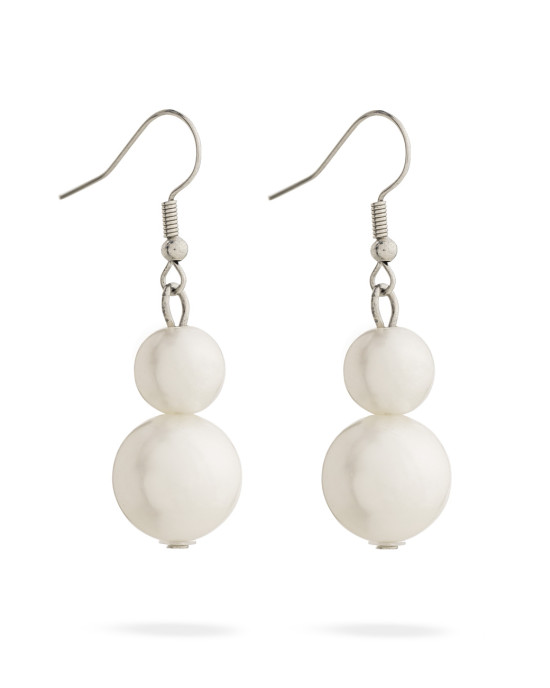Earrings white pearls