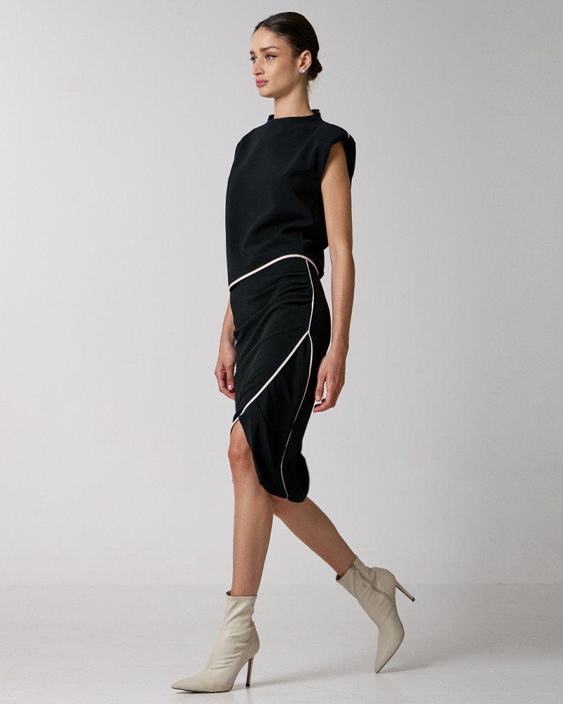 Midi wrap skirt with piping detail