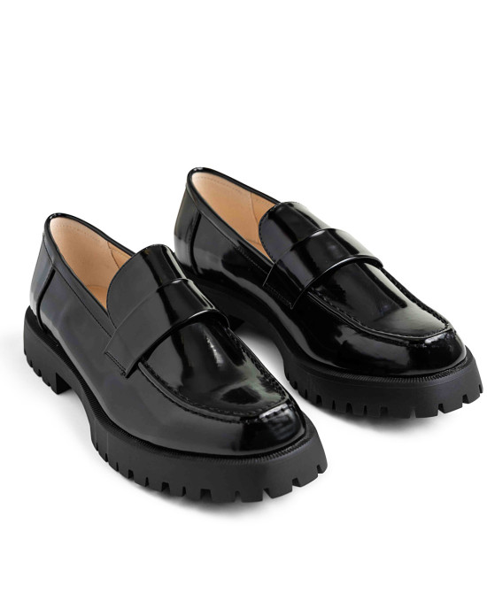 Black-hued loafers