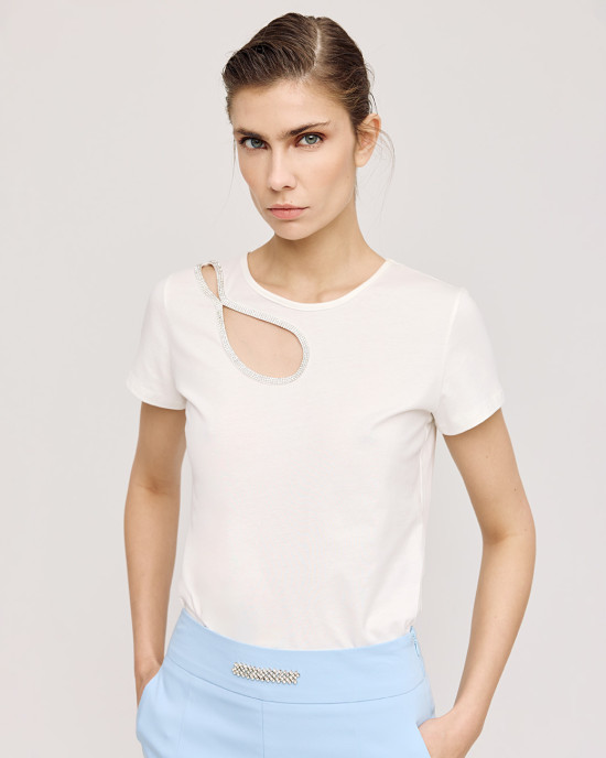 T-shirt with a rhinestone cut-out