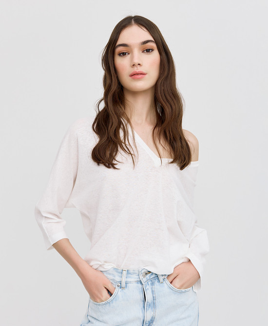 Long-sleeve oversized blouse