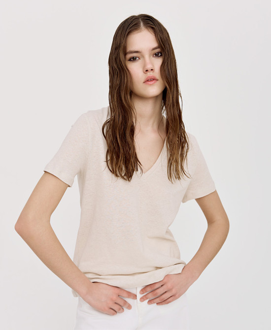 Short-sleeve blouse with a V