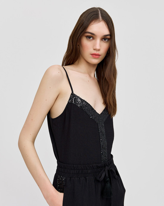 Top with straps and sequins