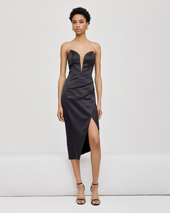 Strapless dress with a mesh detail