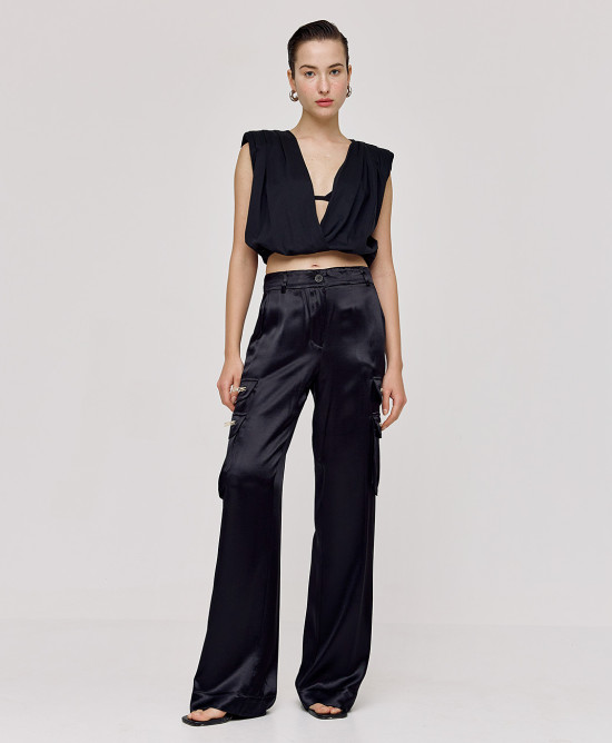 Satin pants with pockets and zippers