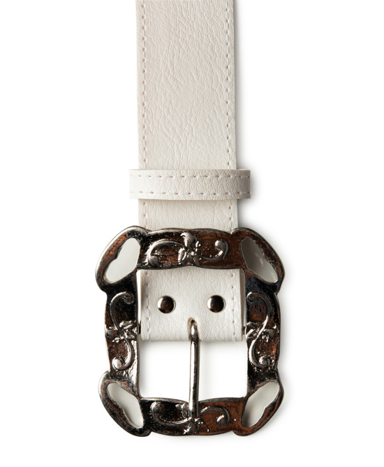 Belt with faux leather with metallic buckle