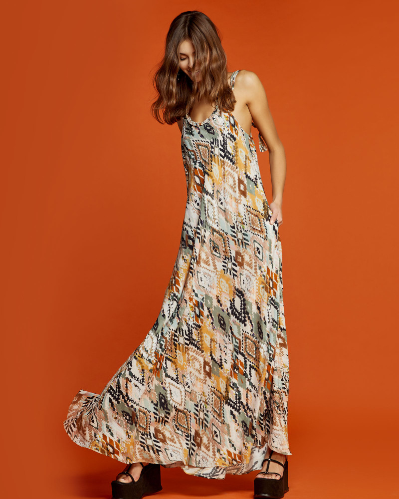 Maxi printed dress with braid