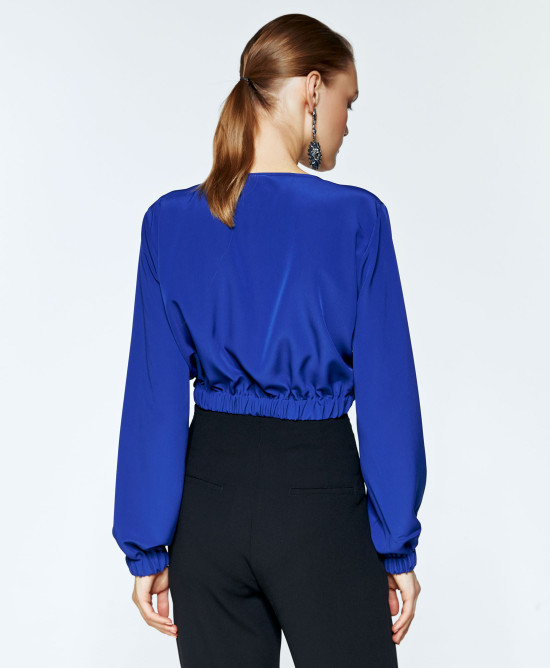 Crossover blouse puffed sleeves