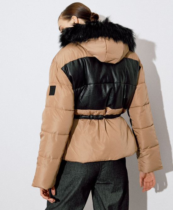 Short puff jacket with drawstrings on the waist