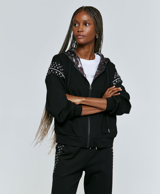 Sweat jacket with embroidered beads