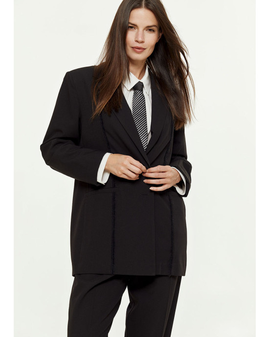 One-button blazer with fabric detail