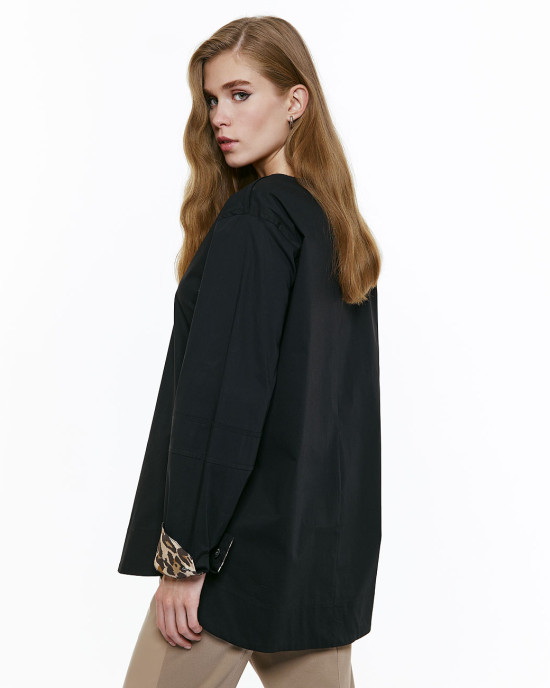 Blouse oversized with deep V