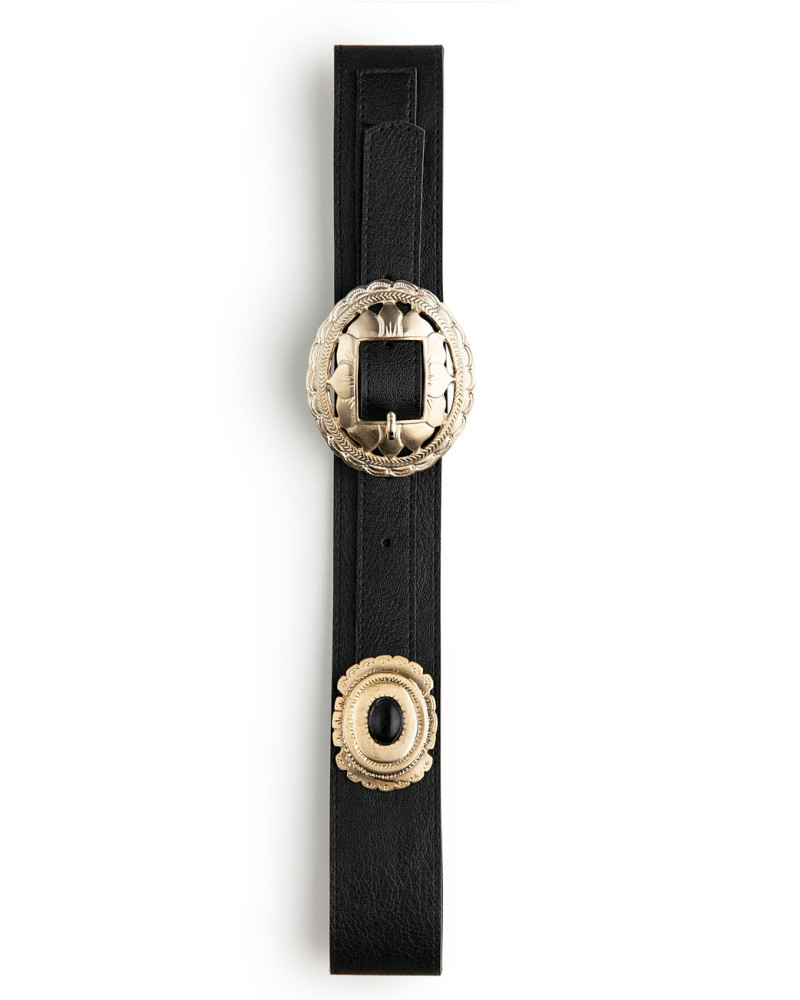 Belt with two buckles