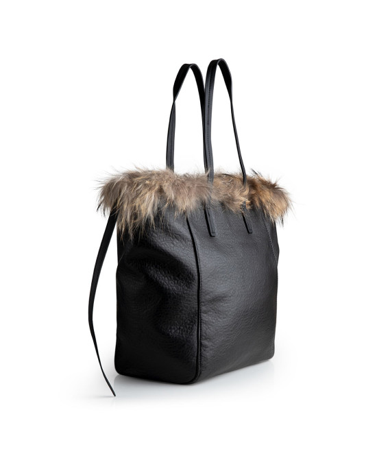 Faux leather shopping bag with faux fur