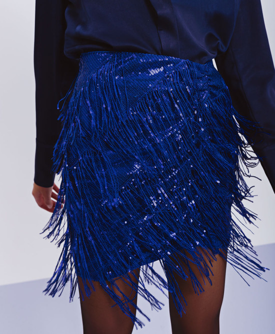 Sequin skirt with fringes