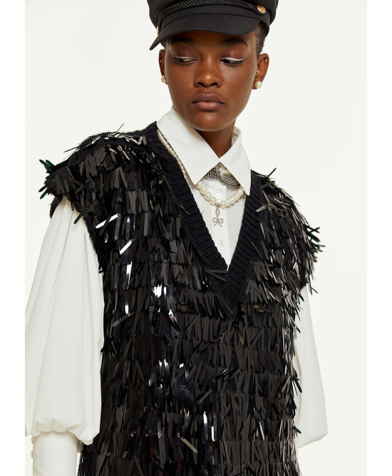 Knitted oversized gillet sequins
