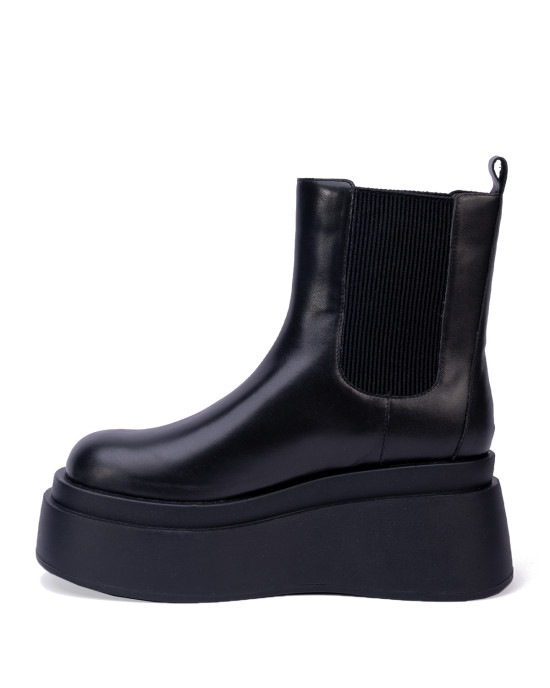 Platform ankle boots with elastic panels