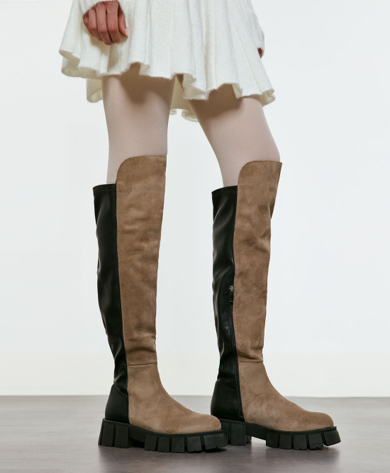 Two-colored boots
