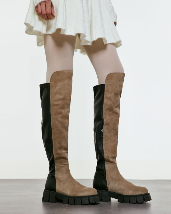Two-colored boots